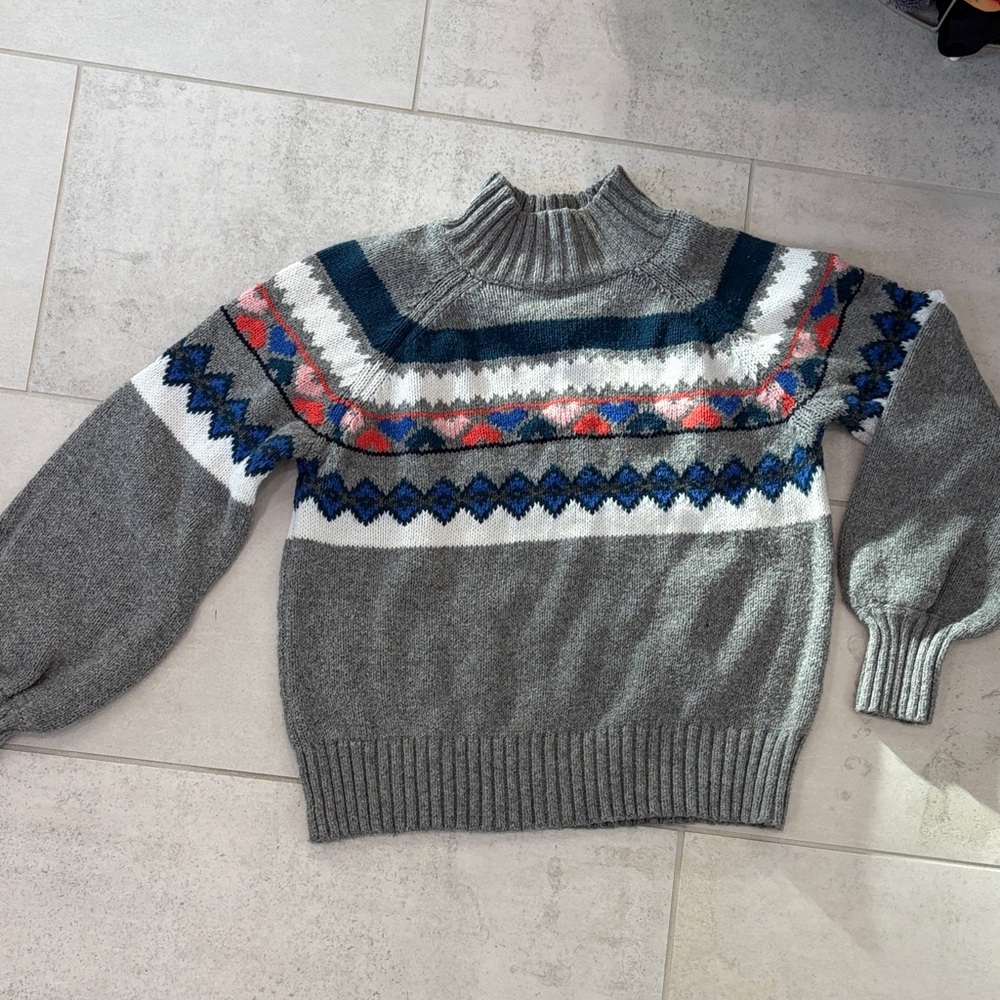 Michael Stars fair isle hearts Sweater large